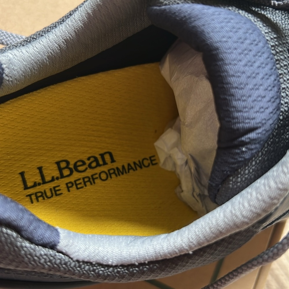 Men’s New L.L. Bean Comfort Fit Walkers - Picture 9 of 10